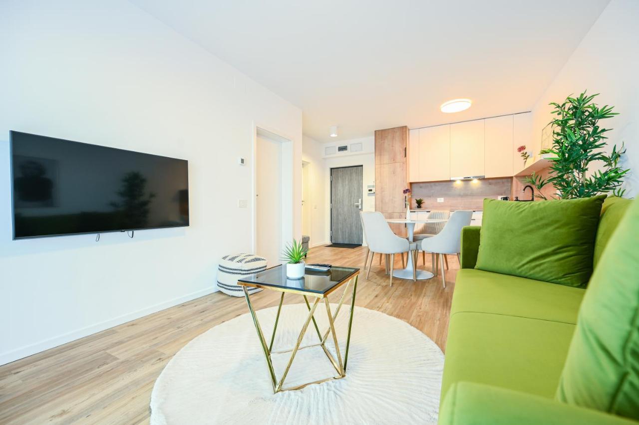 Km Flats Apartment Oradea Exterior foto